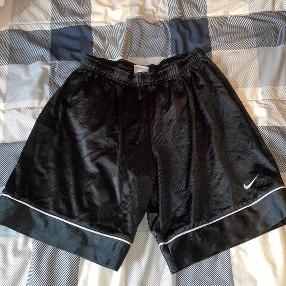 Basketball shorts